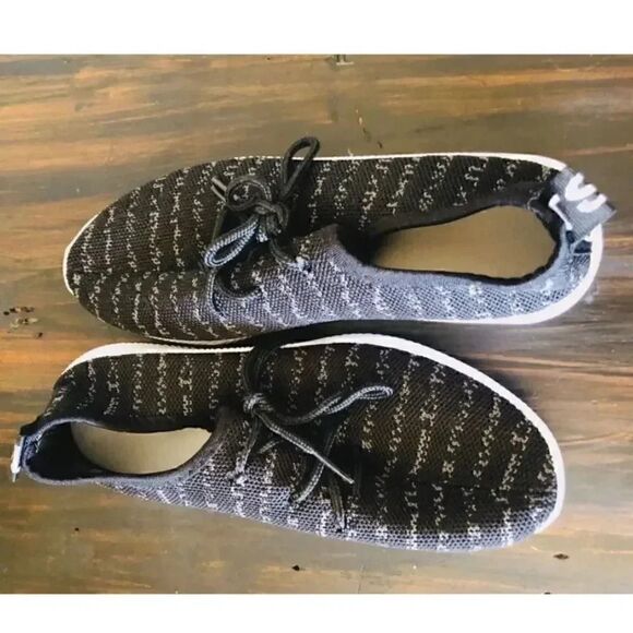 Sport Comfortable Flat Athleisure Women Shoes SZ 6.5 - Picture 2 of 4